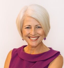 DR. VERONIQUE DESAULNIERS